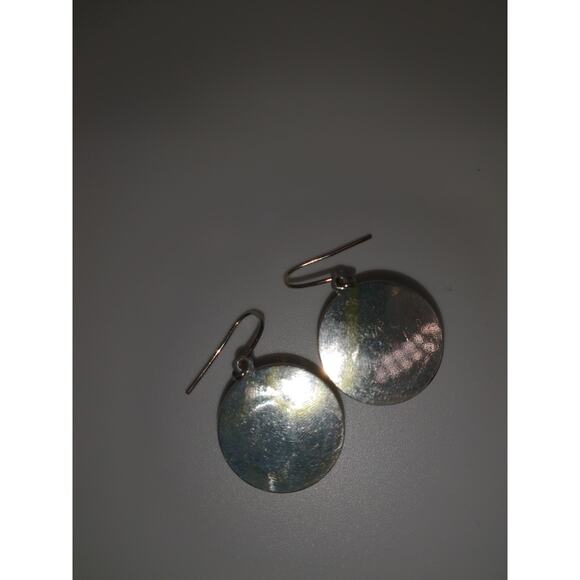 Fused glass round dangle iridescent earrings silver tone pretty shimmer - Picture 4 of 9